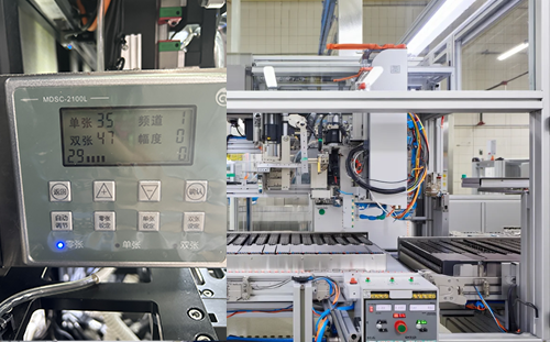 阿童木 MDSC-2100L單雙片檢測器在鋰電池疊片機的應用案例